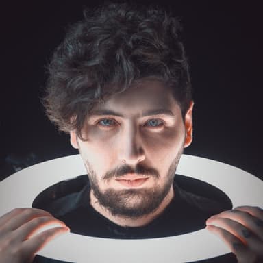 محمد اصل زنجانی — مؤسس روبینش و Hands-on Tech Lead